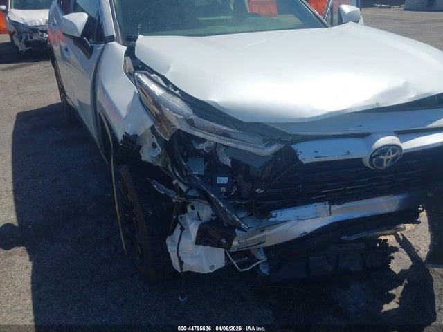 JTM16RFV8PD541326 Toyota Rav4 Hybrid Se