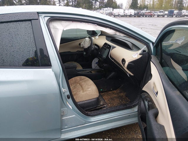 2020 TOYOTA PRIUS JTDKARFU0L3114944 Photo 4