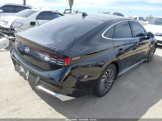 Продаж на аукціоні авто 2026 Hyundai Sonata Hybrid Limited, vin: KMHL54JJ4TA139930, номер лоту: 44795665