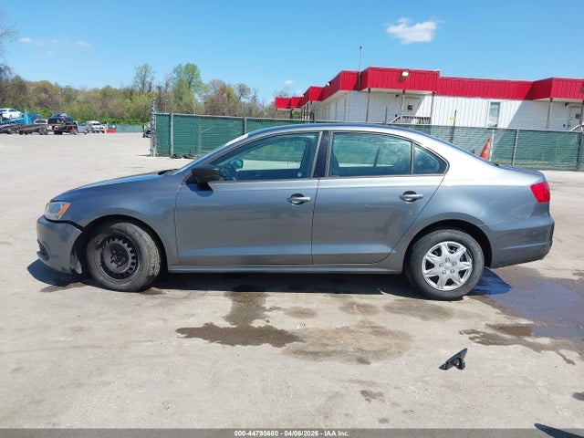 Продажа на аукционе авто 2011 Volkswagen Jetta 2.0l S, vin: 3VW1K7AJ6BM305272, номер лота: 44795680