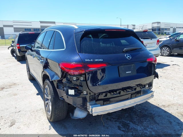 2024 Mercedes-benz Glc 300 4matic Suv მანქანა იყიდება აუქციონზე, vin: W1NKM4HB3RF136295, აუქციონის ნომერი: 44795702