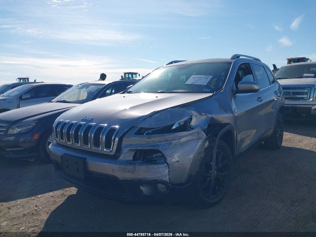 Продаж на аукціоні авто 2015 Jeep Cherokee Latitude, vin: 1C4PJLCS1FW642503, номер лоту: 44795716