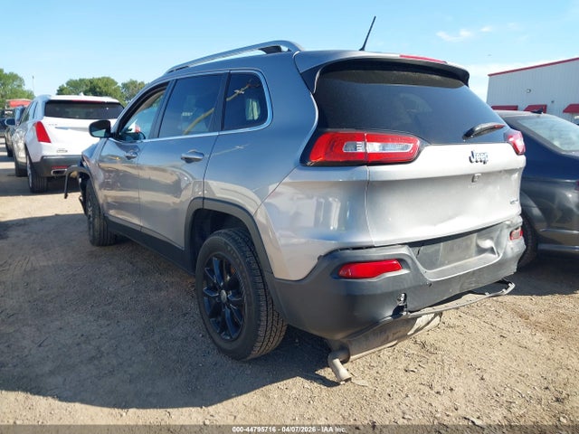Продаж на аукціоні авто 2015 Jeep Cherokee Latitude, vin: 1C4PJLCS1FW642503, номер лоту: 44795716