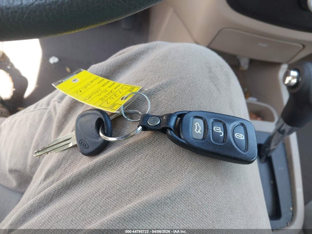 44795722 :رقم المزاد ، KNAFE121X85502274 vin ، 2008 Kia Spectra Ex مزاد بيع