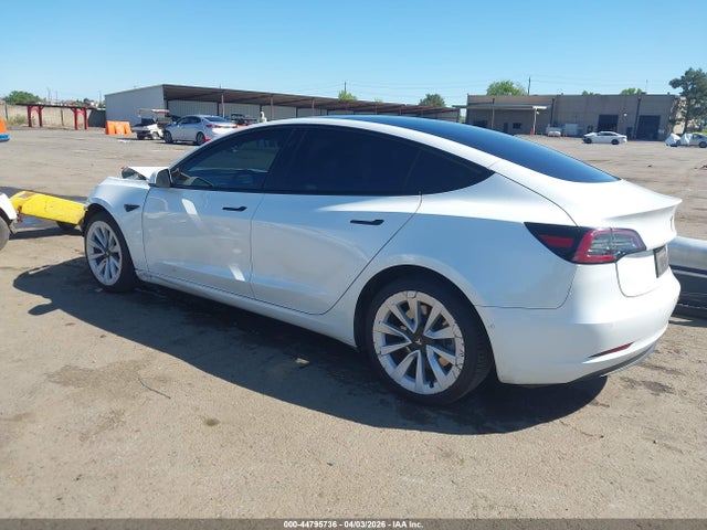 44795736 :رقم المزاد ، 5YJ3E1EBXNF263796 vin ، 2022 Tesla Model 3 Long Range Dual Motor All-wheel Drive مزاد بيع