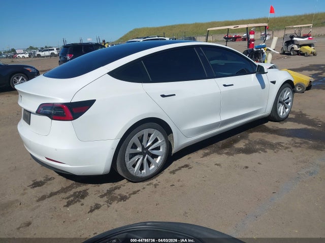 44795736 :رقم المزاد ، 5YJ3E1EBXNF263796 vin ، 2022 Tesla Model 3 Long Range Dual Motor All-wheel Drive مزاد بيع