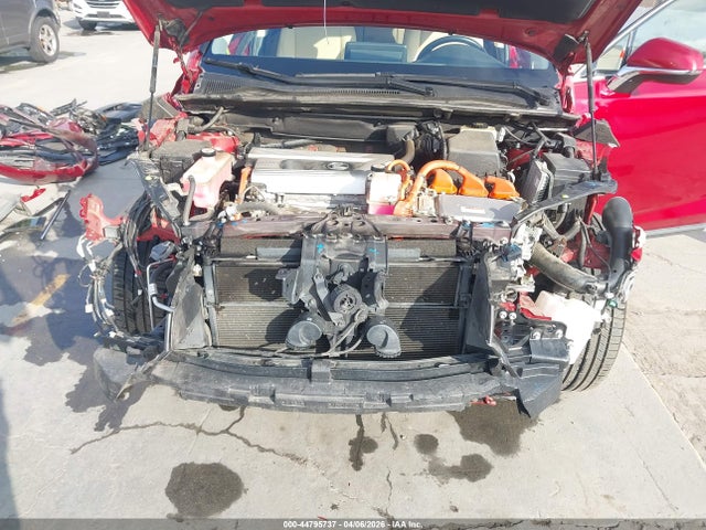 JTJGJRDZ0M5014270 Lexus NX 300H