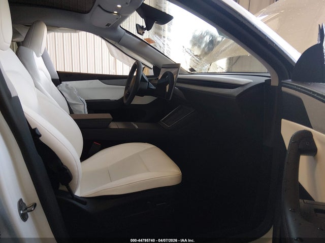 44795740 :رقم المزاد ، 7SAYGDEE1TF340907 vin ، 2026 Tesla Model Y Long Range Launch Series/premium All-wheel Drive مزاد بيع