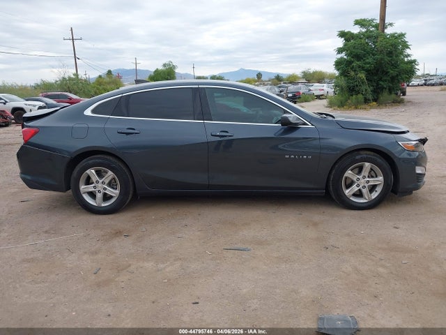 1G1ZB5ST9MF065883 Chevrolet Malibu Fwd Ls