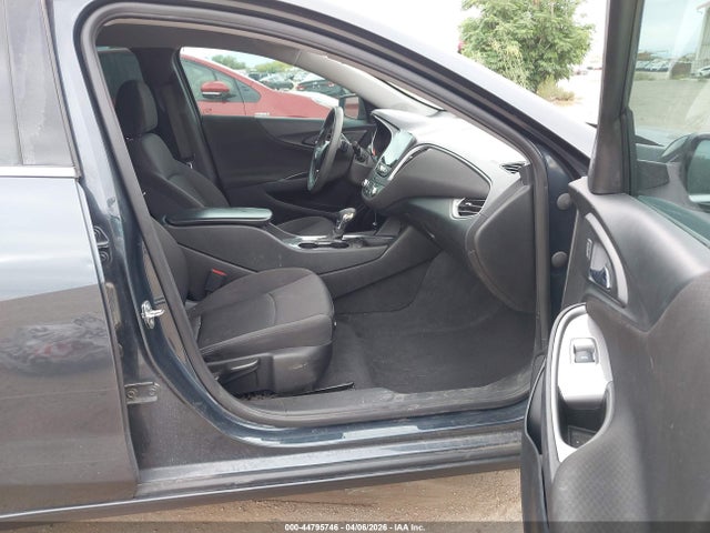 1G1ZB5ST9MF065883 Chevrolet Malibu Fwd Ls