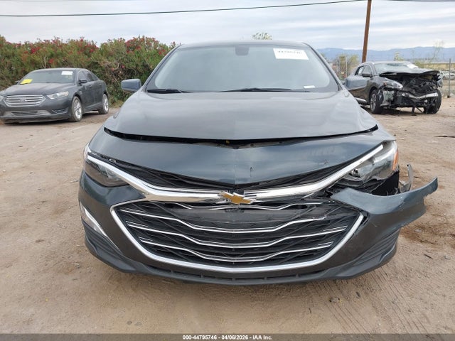 1G1ZB5ST9MF065883 Chevrolet Malibu Fwd Ls