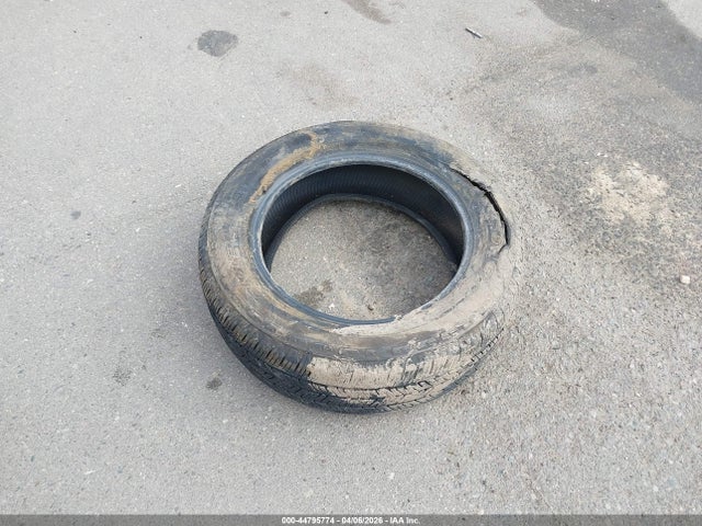 Продажа на аукционе авто 2025 Toyota Tundra Platinum, vin: 5TFNA5DB0SX303379, номер лота: 44795774