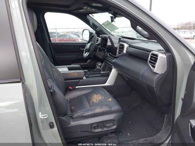 Продажа на аукционе авто 2025 Toyota Tundra Platinum, vin: 5TFNA5DB0SX303379, номер лота: 44795774