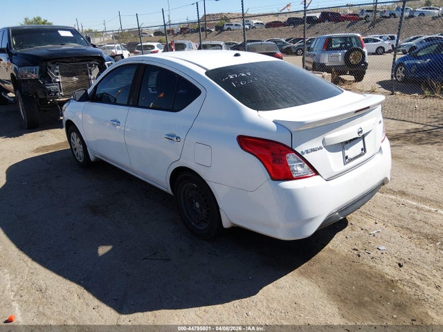3N1CN7AP9JL883476 Nissan Versa 1.6 Sv