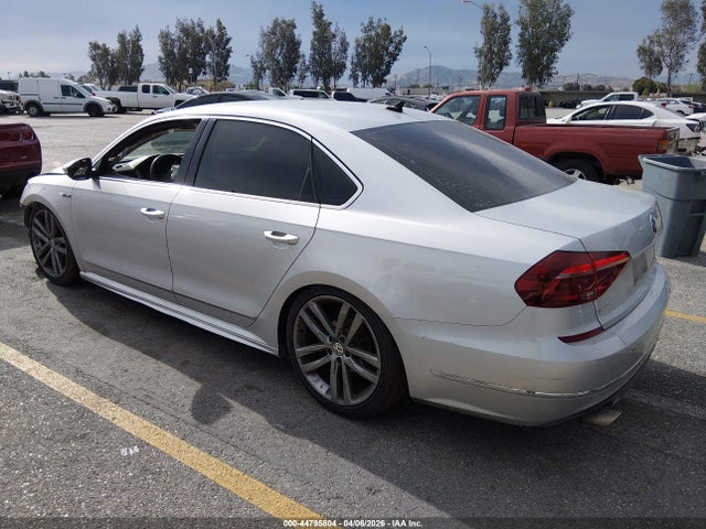 1VWDT7A36HC040049 Volkswagen Passat 1.8t R-line