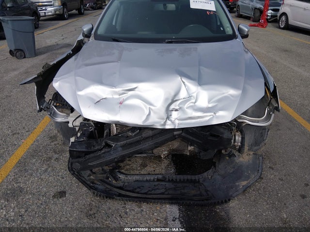 1VWDT7A36HC040049 Volkswagen Passat 1.8t R-line