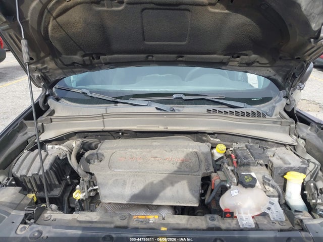 ZACCJABB1JPG92229 Jeep Renegade Latitude Fwd