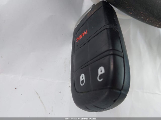 ZACCJABB1JPG92229 Jeep Renegade Latitude Fwd