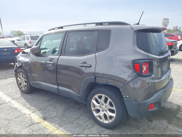 ZACCJABB1JPG92229 Jeep Renegade Latitude Fwd