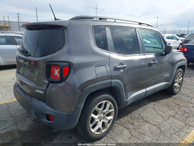 ZACCJABB1JPG92229 Jeep Renegade Latitude Fwd