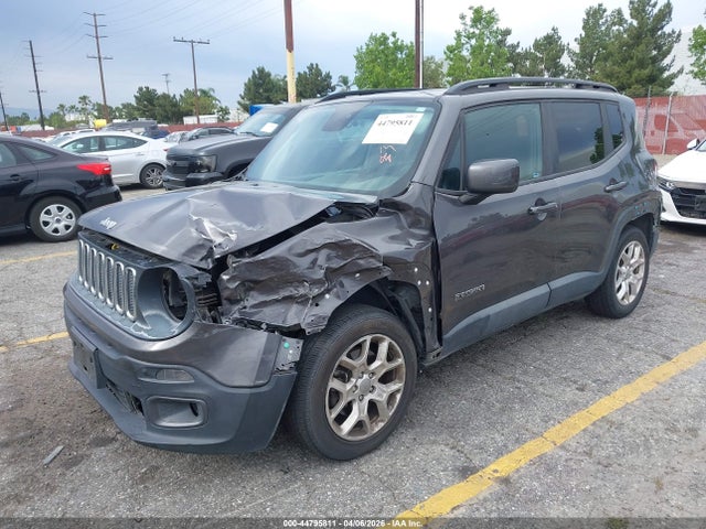 ZACCJABB1JPG92229 Jeep Renegade Latitude Fwd