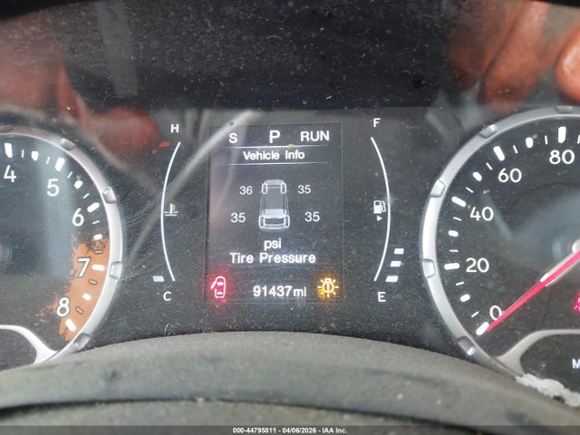 ZACCJABB1JPG92229 Jeep Renegade Latitude Fwd