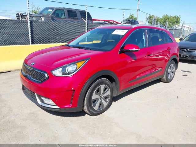 KNDCE3LC9J5174286 KIA NIRO EX