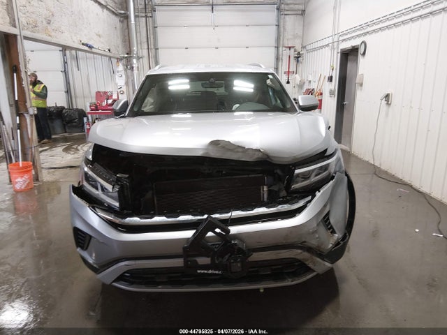 2021 Volkswagen Atlas Cross Sport 2.0t S მანქანა იყიდება აუქციონზე, vin: 1V2GC2CA7MC222771, აუქციონის ნომერი: 44795825