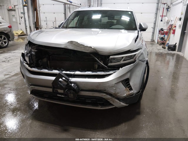 2021 Volkswagen Atlas Cross Sport 2.0t S მანქანა იყიდება აუქციონზე, vin: 1V2GC2CA7MC222771, აუქციონის ნომერი: 44795825
