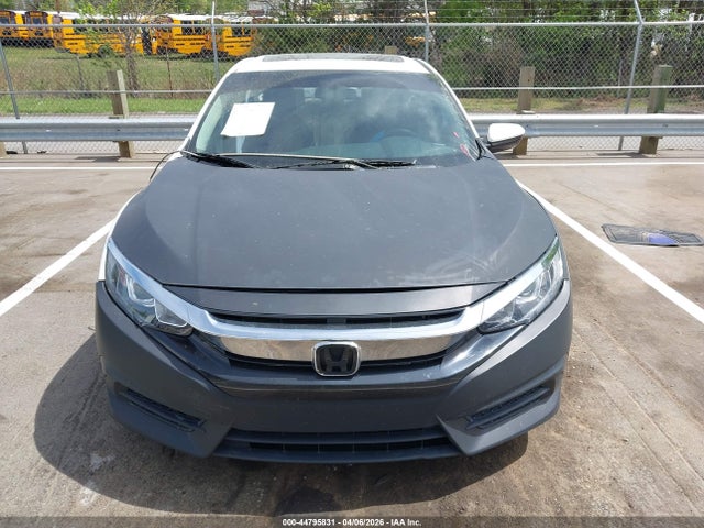 Продажа на аукционе авто 2017 Honda Civic Ex, vin: 2HGFC2F74HH519563, номер лота: 44795831