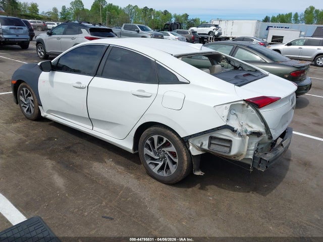 Продажа на аукционе авто 2017 Honda Civic Ex, vin: 2HGFC2F74HH519563, номер лота: 44795831