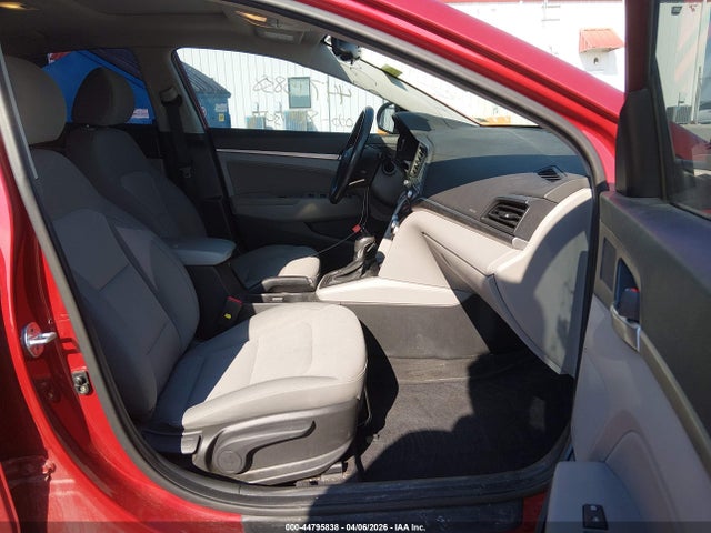 44795838 :رقم المزاد ، KMHD84LF9LU995856 vin ، 2020 Hyundai Elantra Value Edition مزاد بيع