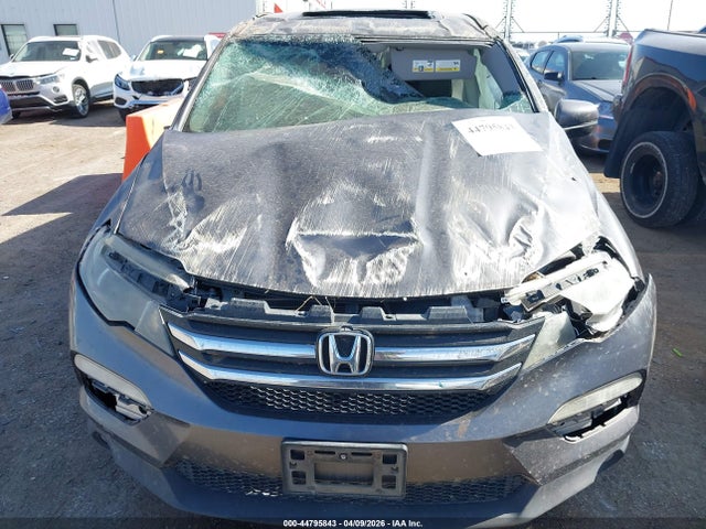 Продажа на аукционе авто 2017 Honda Pilot Ex-l, vin: 5FNYF5H5XHB025497, номер лота: 44795843