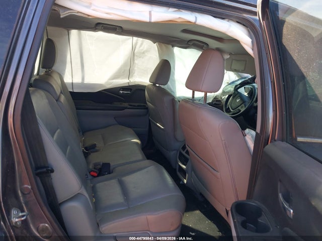 Продажа на аукционе авто 2017 Honda Pilot Ex-l, vin: 5FNYF5H5XHB025497, номер лота: 44795843
