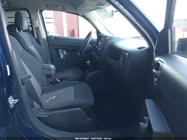 44795847 :رقم المزاد ، 1C4NJPBA7DD237729 vin ، 2013 Jeep Patriot Sport مزاد بيع