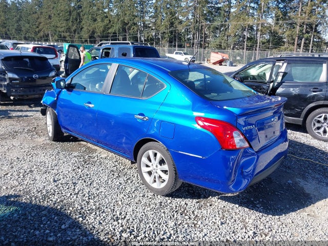3N1CN7AP9FL932957 Nissan Versa 1.6 Sl