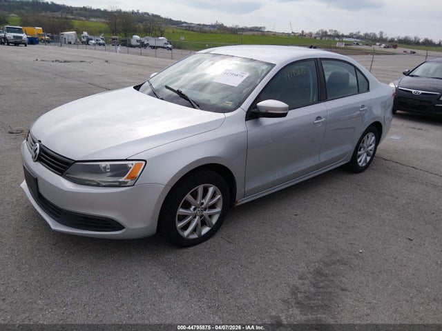 2011 Volkswagen Jetta 2.5l Se მანქანა იყიდება აუქციონზე, vin: 3VWDX7AJ2BM388360, აუქციონის ნომერი: 44795875