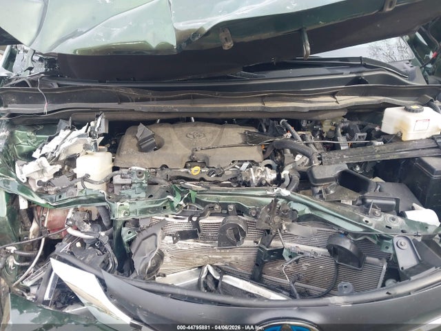 5TDYRKEC9NS097467 Toyota SIENNA XLE