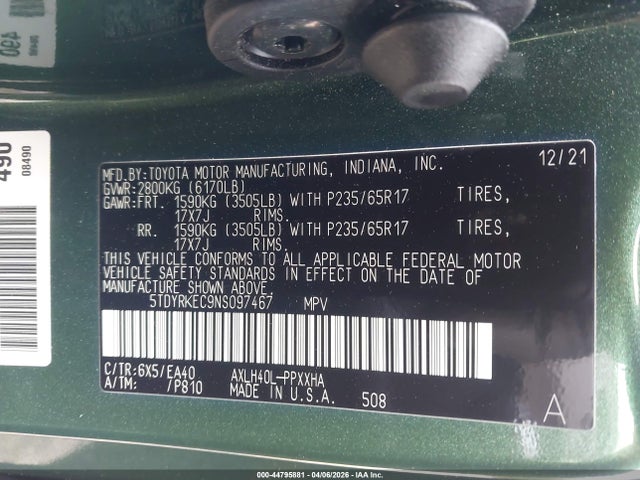 5TDYRKEC9NS097467 Toyota SIENNA XLE