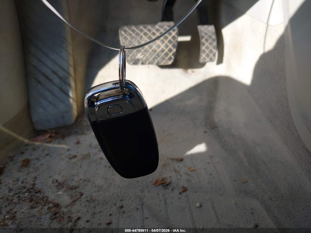 44795911 :رقم المزاد ، WAUHGAFC2CN161153 vin ، 2012 Audi A6 3.0 Premium مزاد بيع