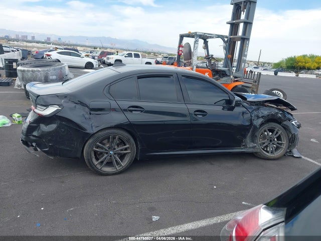 44795927 :رقم المزاد ، 3MW5P7J02M8B67395 vin ، 2021 Bmw 330e مزاد بيع