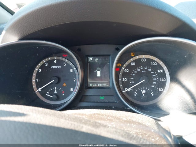 2017 HYUNDAI SANTA FE SPORT 5XYZTDLB5HG430597 Photo 6