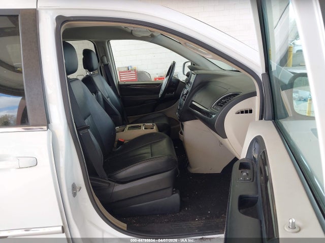 2016 CHRYSLER TOWN & COUNTRY 2C4RC1BG5GR229739 Photo 4