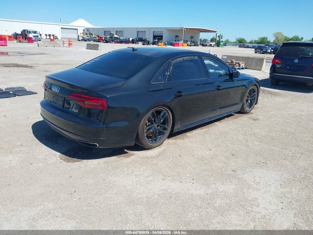 Продажа на аукционе авто 2017 Audi A8 L 4.0t Sport, vin: WAU43AFD9HN005587, номер лота: 44795939