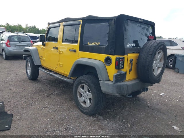 2015 JEEP WRANGLER UNLIMITED 1C4BJWDG3FL614614 Photo 2