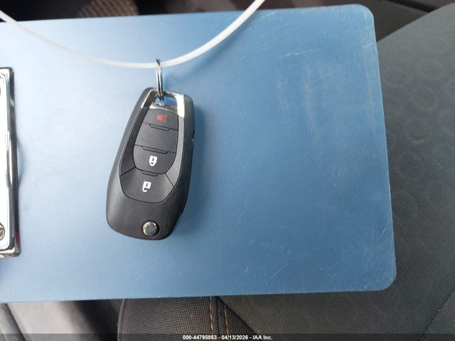 3GNCJKSB7KL259134 Chevrolet TRAX LS