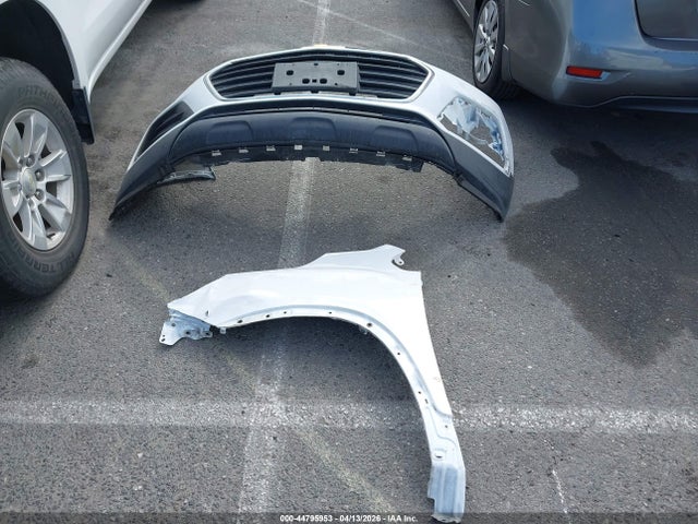 3GNCJKSB7KL259134 Chevrolet TRAX LS