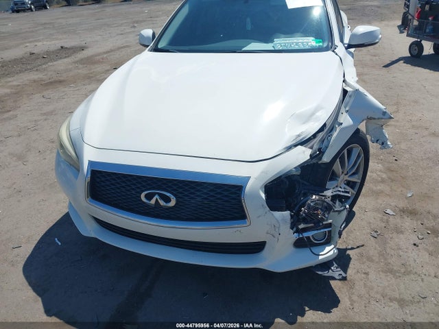 2017 Infiniti Q50 3.0t Premium მანქანა იყიდება აუქციონზე, vin: JN1EV7APXHM742540, აუქციონის ნომერი: 44795956