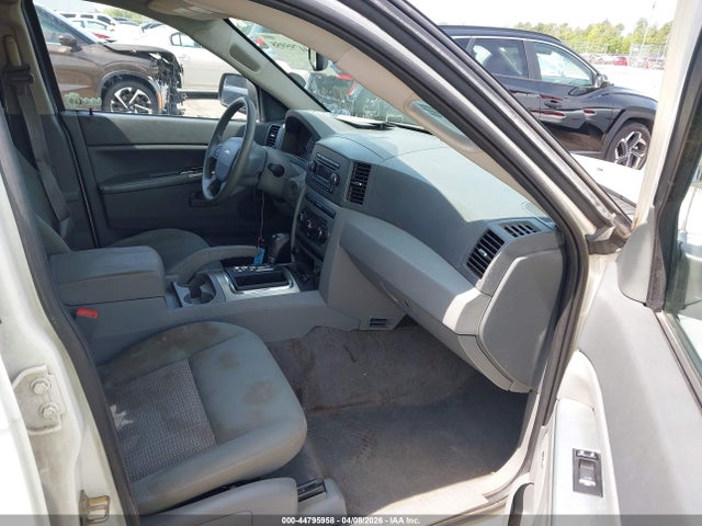2007 Jeep Grand Cherokee Laredo მანქანა იყიდება აუქციონზე, vin: 1J8GS48K17C538715, აუქციონის ნომერი: 44795958