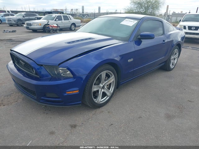 Ford Mustang Gt Premium 2014 1ZVBP8CF4E5328029 Image 2